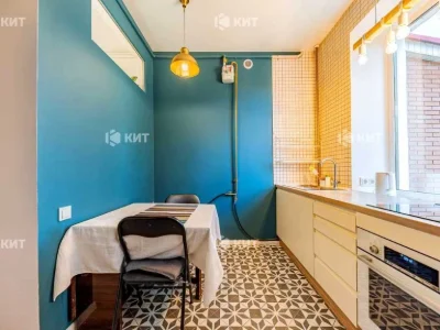 Apartment. Kharkiv, Machinistov St.