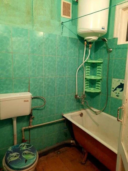Продам 1 комнатную квартиру на ХТЗ
