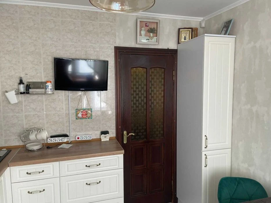 Продам 2-х комнатную квартиру на  Марсельской/"Меркурий"