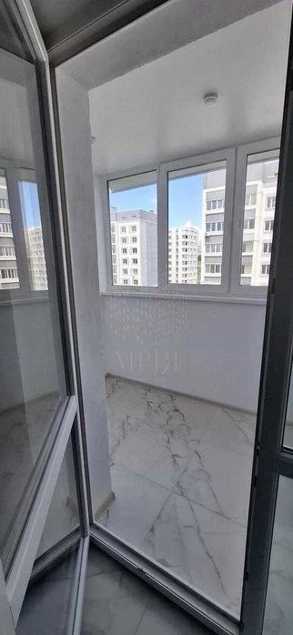 Продам 1к кв новострой с ремонтом ЖК Сказка, метро Холодная