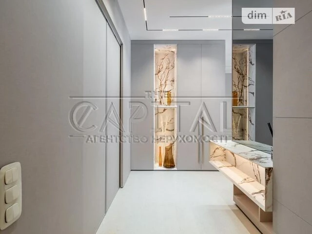 For sale / Apartment / 103 m2 / Residential complex Novopecherskie Lypky / Pechers
