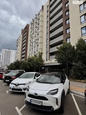Продаж Квартира Жуляни