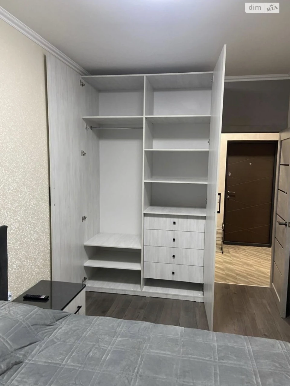 Продаж Квартира Харківський Масив