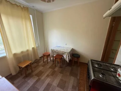 Продам 3к квартиру.Этаж 1. Победа Сич 56000$