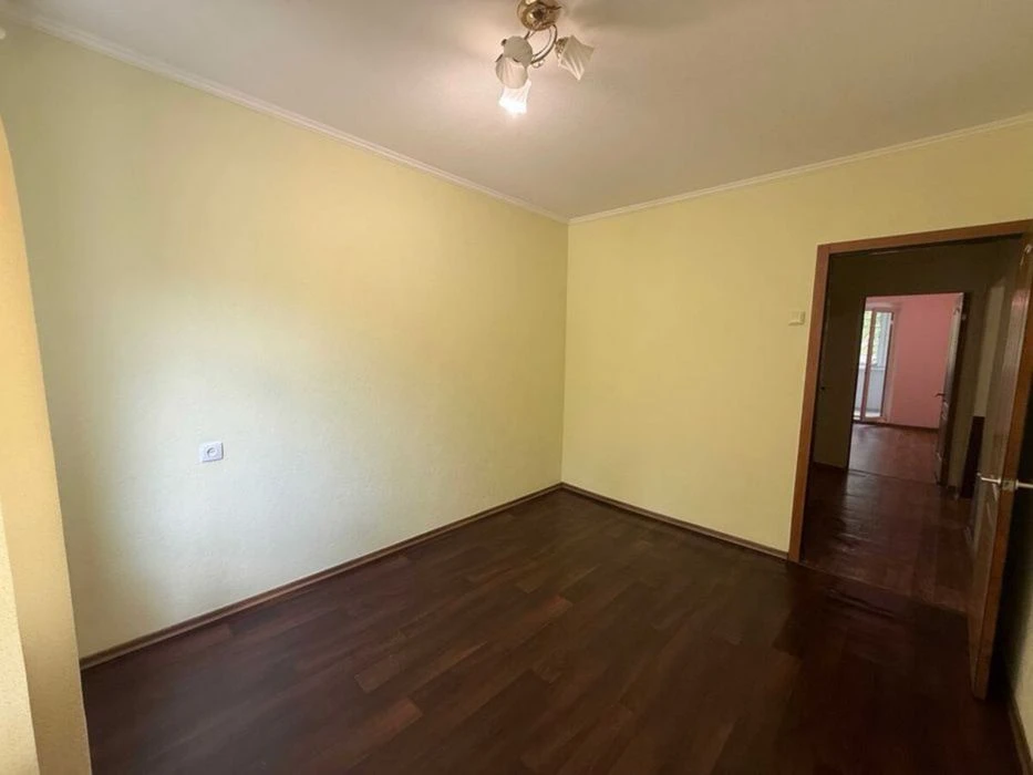 Продам 3к квартиру.Этаж 1. Победа Сич 56000$