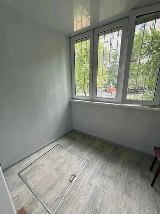 Продам 3к квартиру.Этаж 1. Победа Сич 56000$