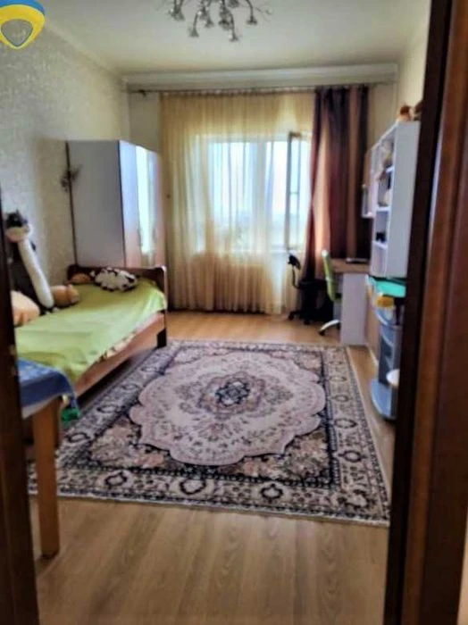 Продам 3-х комнатную квартиру НОВОСТРОЙ Центр ул. Дюковская