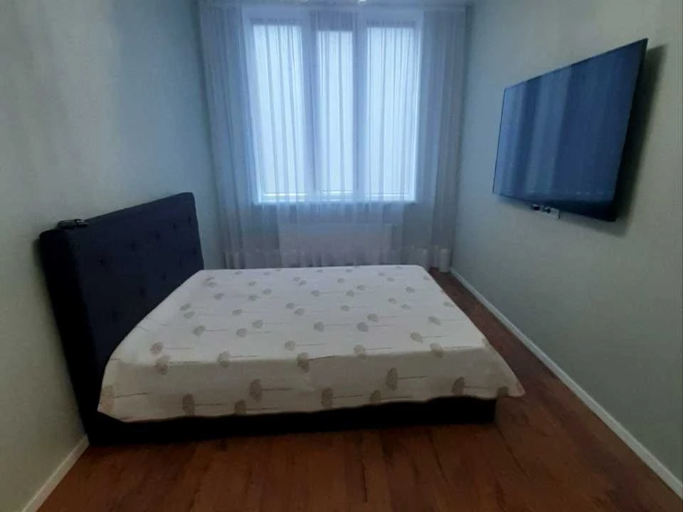 Квартира. Одеса, Академіка Філатова вул., 2 к