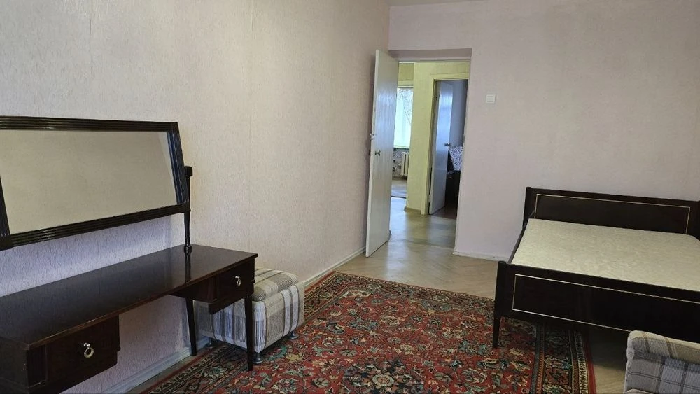 Продаж двох кімнатної квартири на Янгеля