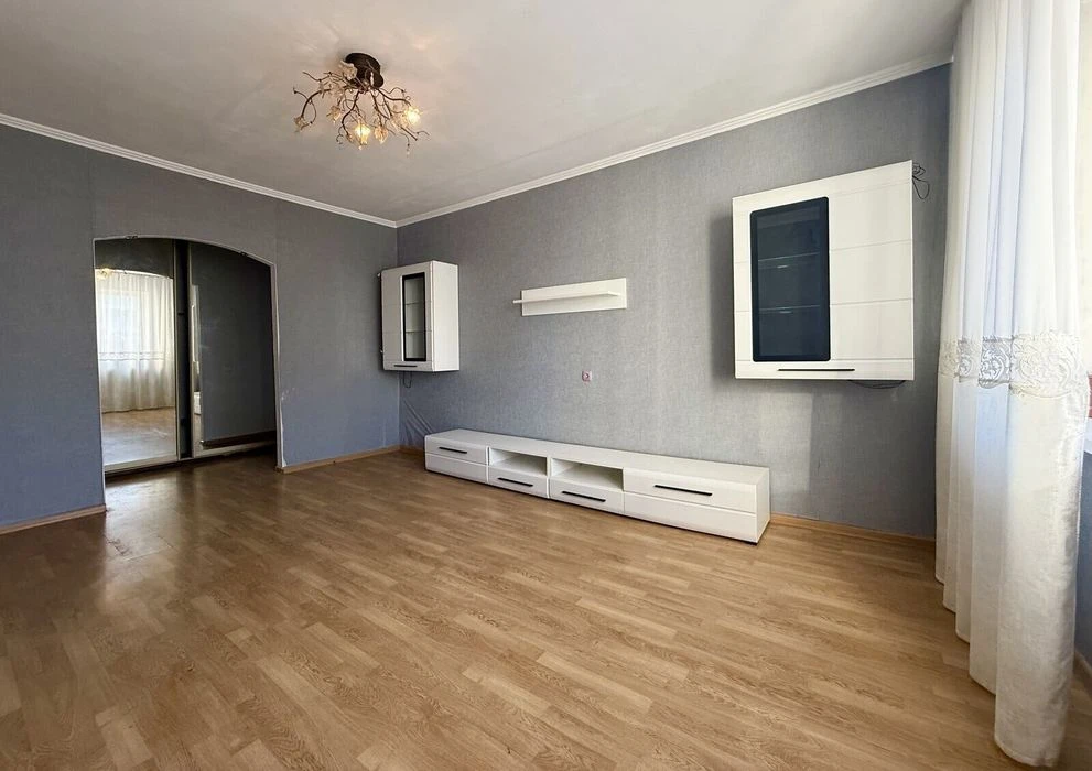 Затишна 3к Виставка, двостороння, тепла 42430