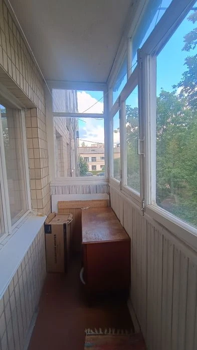 Продаж двох кімнатної квартири на Янгеля