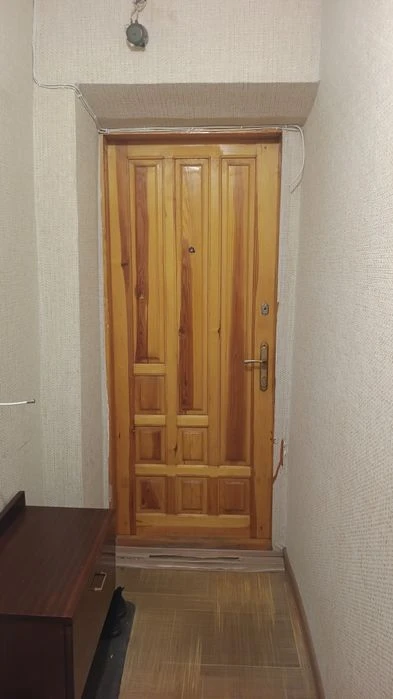Продаж двох кімнатної квартири на Янгеля