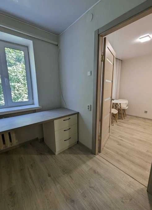 Продам 3комн.квартиру проспект Науки,Отакара Яроша.метро Бот