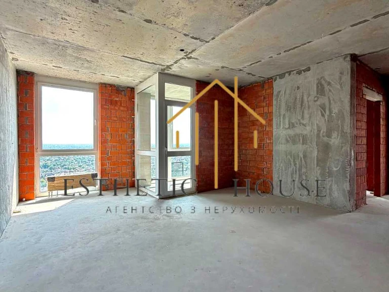 Apartment. Kyiv, Zarichna St., 6