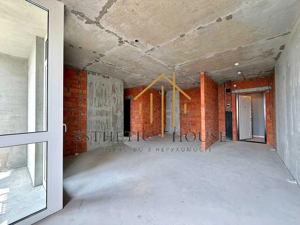 Apartment. Kyiv, Zarichna St., 6