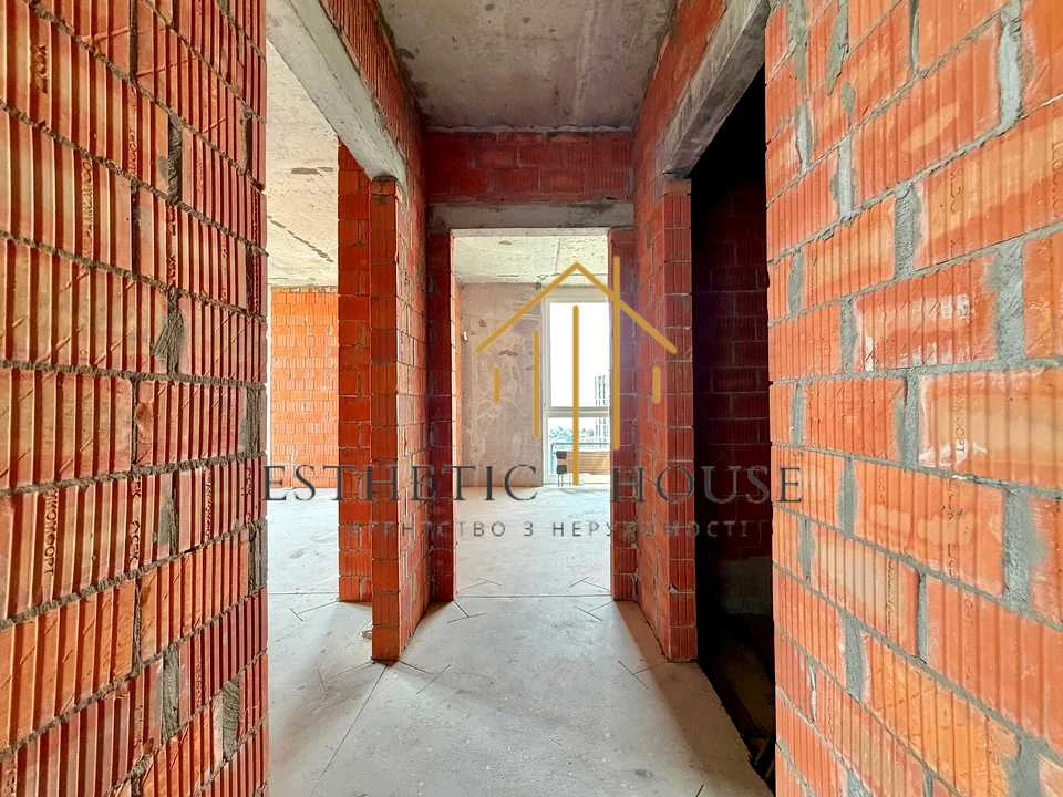 Apartment. Kyiv, Zarichna St., 6