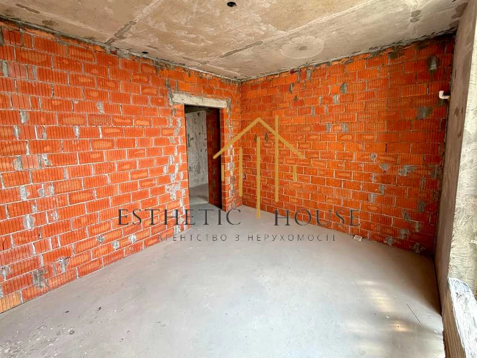 Apartment. Kyiv, Zarichna St., 6