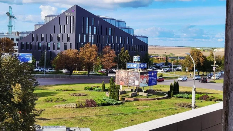 Продаж однокімнатна квартира в новобудові 50м² на 3 поверсі