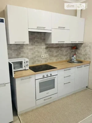 Sale of 1-room apartment 38 sq. m on Beresteyskyi Avenue 71A • ID