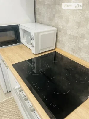 Sale of 1-room apartment 38 sq. m on Beresteyskyi Avenue 71A • ID