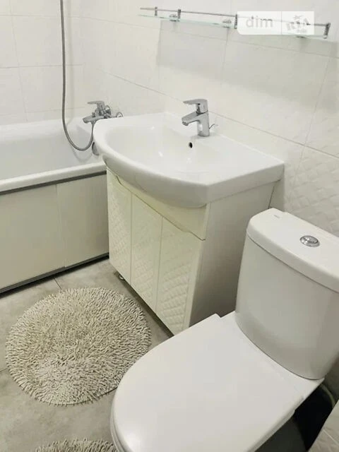 Sale of 1-room apartment 38 sq. m on Beresteyskyi Avenue 71A • ID