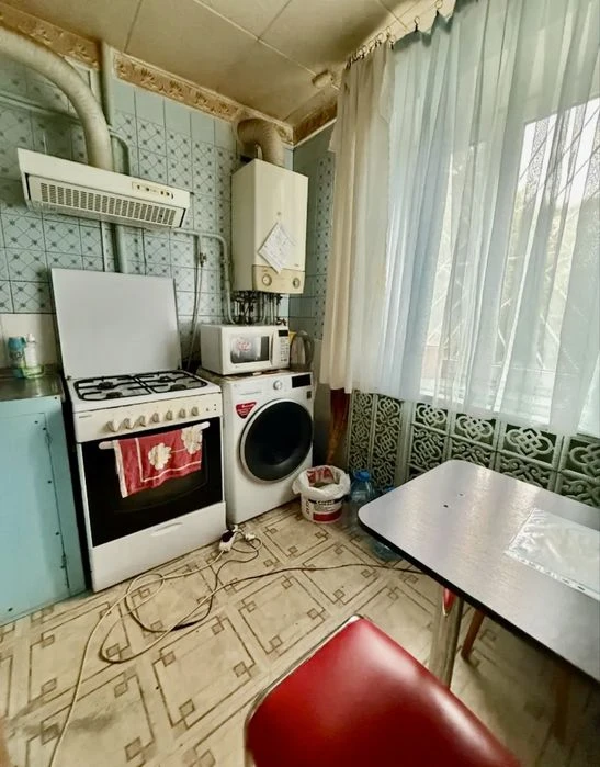 Продам 2к кв. ж/м Западный, Автономное Отопление
