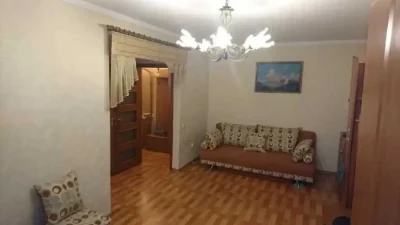 Продам 1к Богдана Хмельницкого .Артема