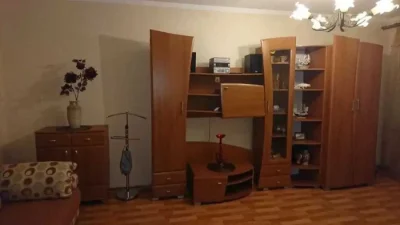 Продам 1к Богдана Хмельницкого .Артема