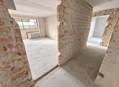 Продаж 3-кімнатної квартири під ремонт | Тополя-1 | 68 м²