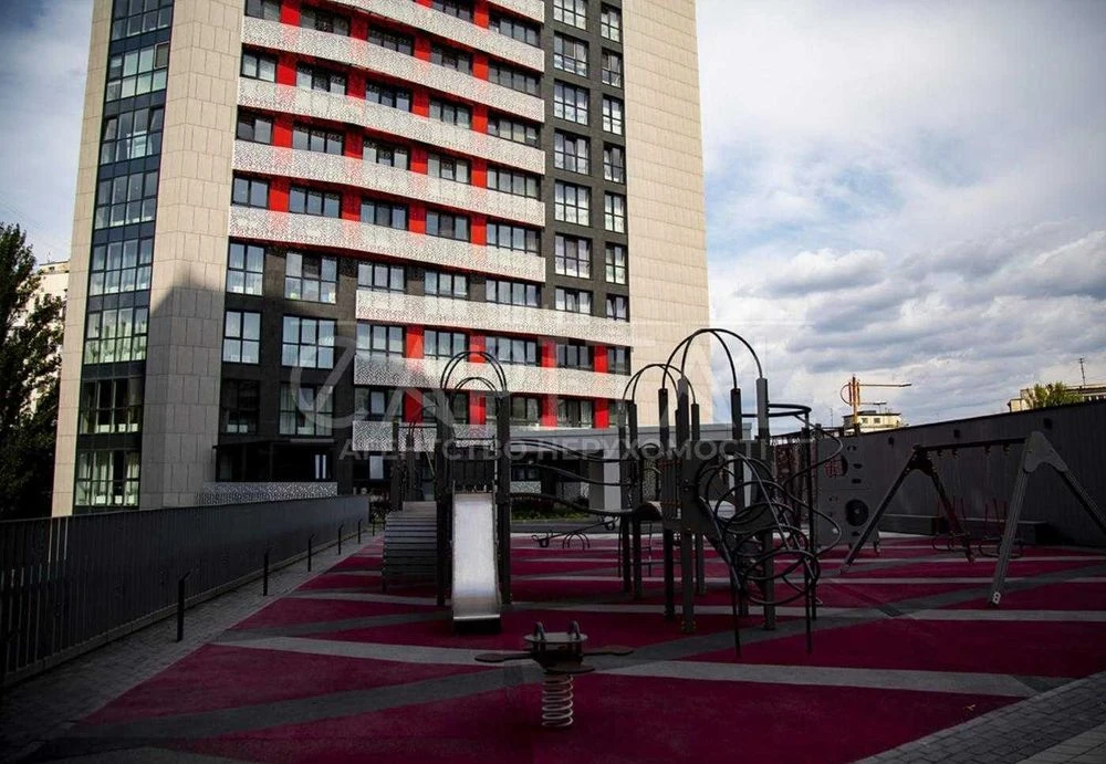 Продаж 1-кімнатна квартира, 5 поверх, 53м2, з дизайнерським