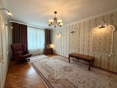 (Без комісії для покупця) Продаж 4 кім. квартири, вул Науков