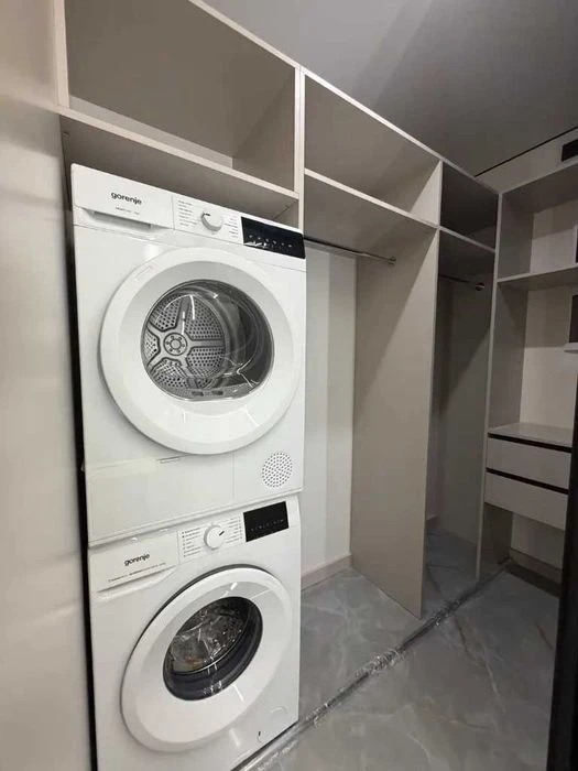 Продам новую,  красивую 1к ЖК"Счасливый 2" Тополь..Подстанци
