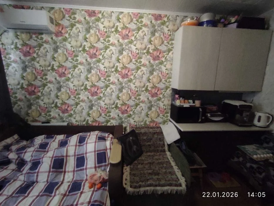 Продається кімната у гуртожитку на Алмазному