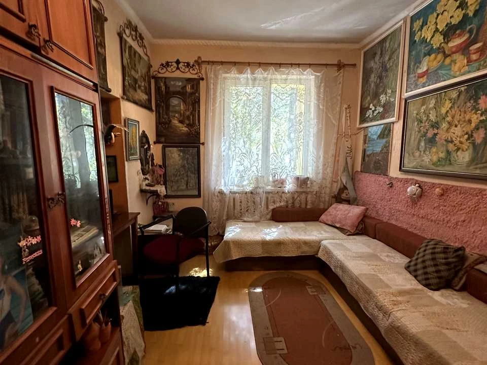 Будинок. Ужгород, Михайла Грушевського вул.