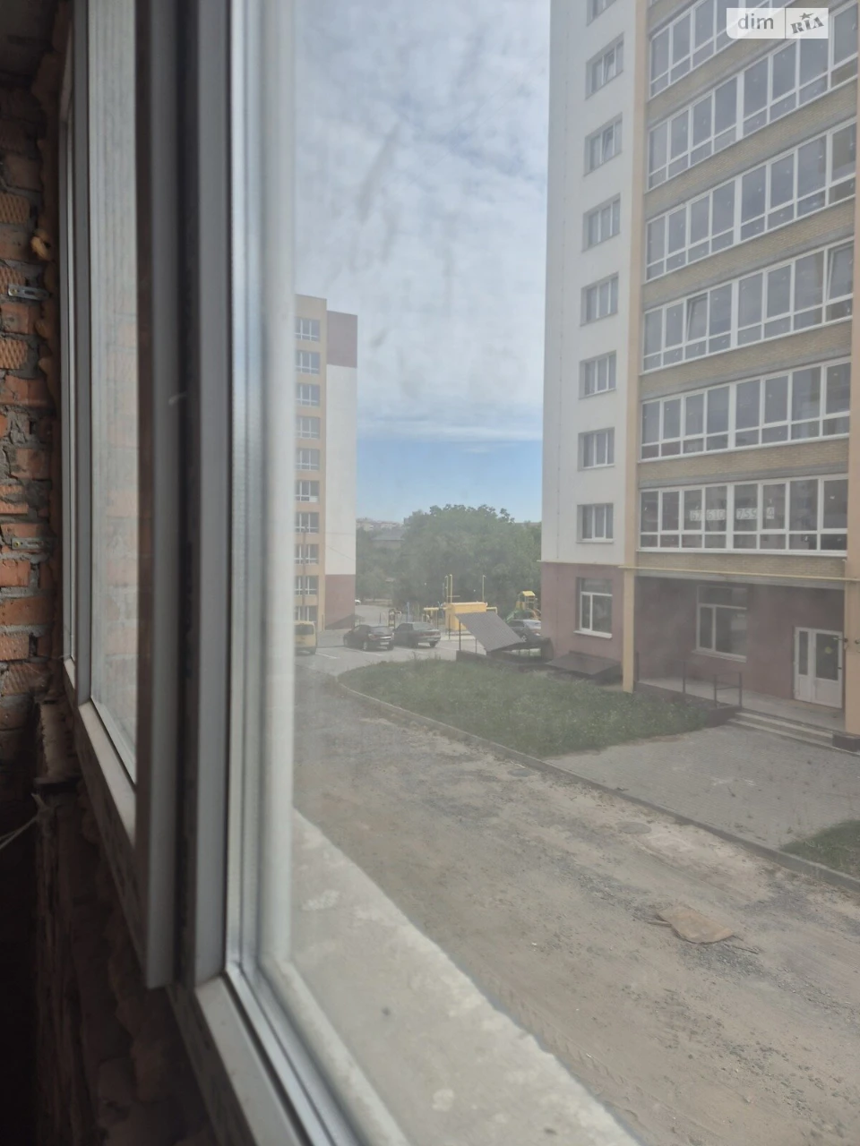 Продаж Квартира Виставка