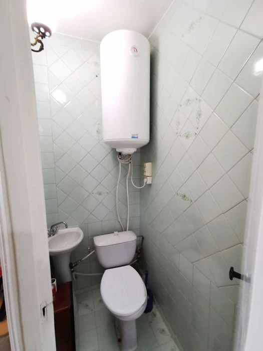 Продам великогабаритну 3-х кімнатну квартиру в елітному райо