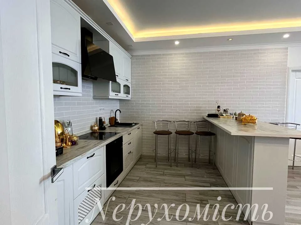 Квартира. Київ, Ованеса Туманяна вул.
