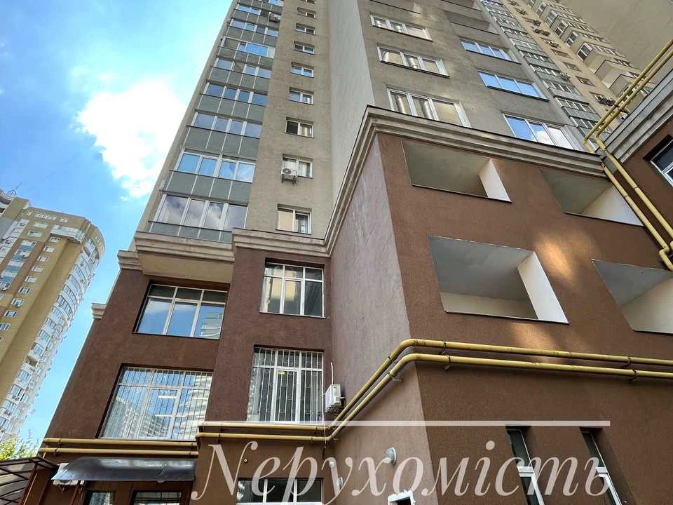 Квартира. Київ, Ованеса Туманяна вул.