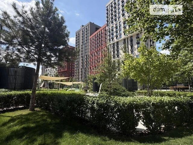 Продаж 2к квартири 45 кв. м на вул. Столичне шосе 1 • ID 347
