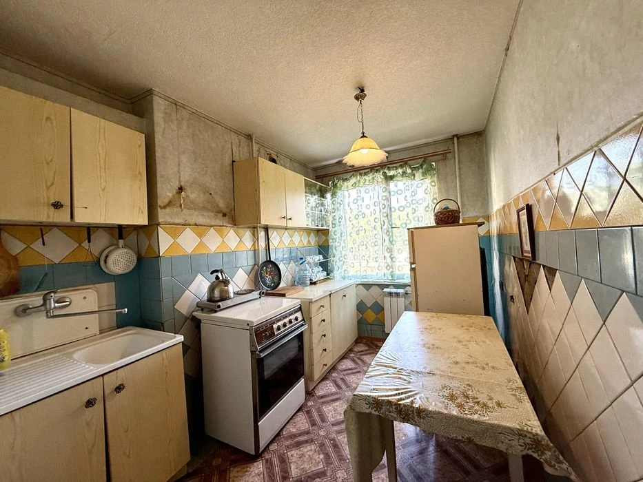 Продам 2к квартиру в житловому стані, ж/м Перемога-2, хороши