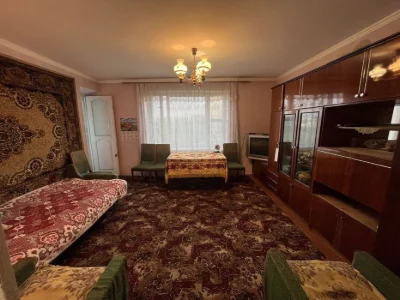 В продаже 2 к квартира район ул.Калиновой ,пр.Слобожанский .