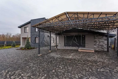 Продаж нового будинку 280 м² на 16 сотках у Києві | Чапаївка