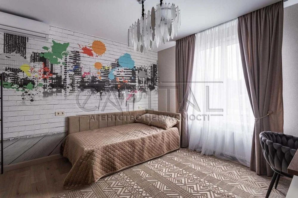 Продаж нового будинку 280 м² на 16 сотках у Києві | Чапаївка