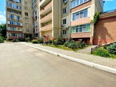 Продаж Квартира Сахалінчик