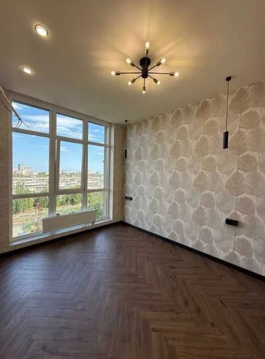 Продам 1-кiмн квартиру 44м в ЖК Manhattan(Манхеттен). На пло