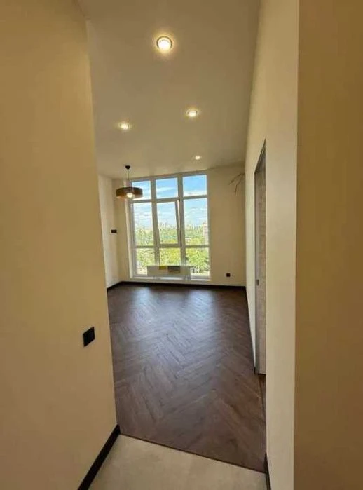 Продам 1-кiмн квартиру 44м в ЖК Manhattan(Манхеттен). На пло