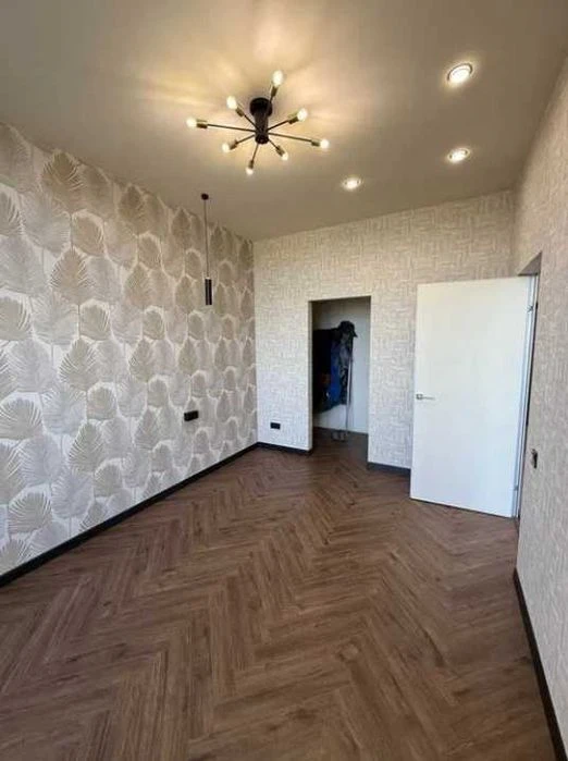 Продам 1-кiмн квартиру 44м в ЖК Manhattan(Манхеттен). На пло