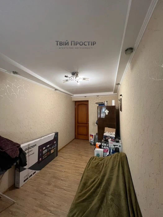 Терміновий продаж 2 кімнатної квартири в Космічному мікрорай