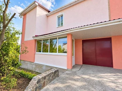 Продаж будинк Яр 240м2 8 сот. 4кімнати Цегла.+ Гараж. Баня №