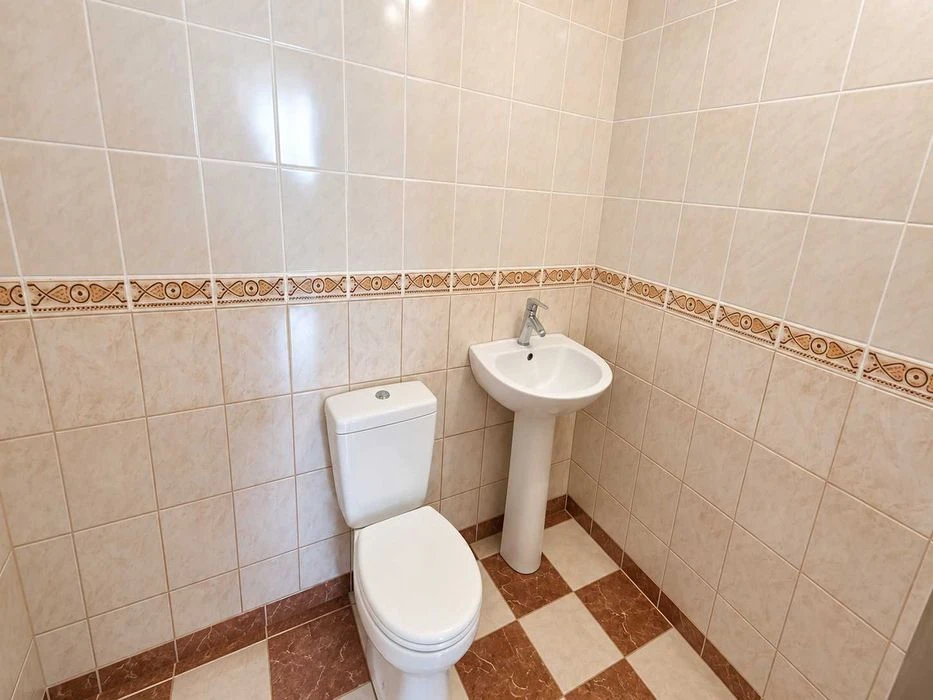 Продаж будинк Яр 240м2 8 сот. 4кімнати Цегла.+ Гараж. Баня №